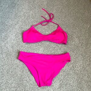 Victoria’s Secret bikini